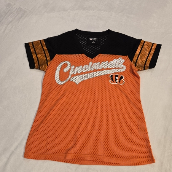 NFL Cincinnati Bengals Women's Cut Fan Team Jersey Size Medium - Picture 13 of 13